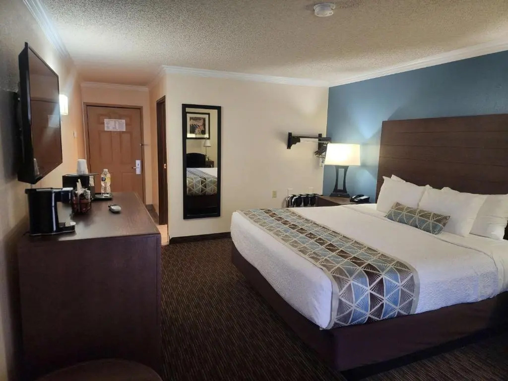 Best Western Airport Albuquerque InnSuites Hotel & Suites - Chambres