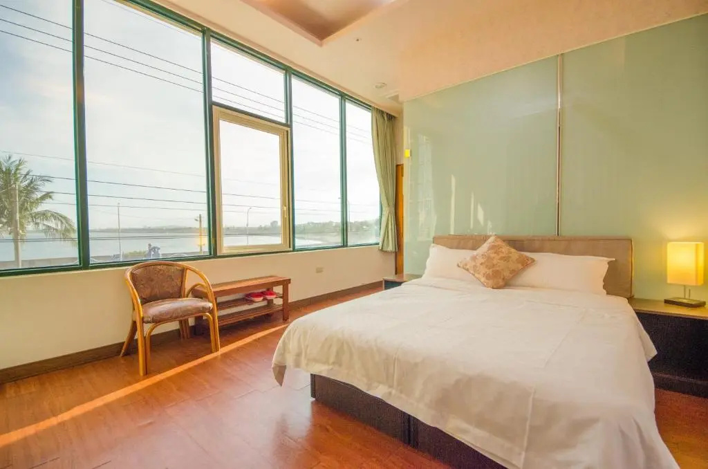 Standard Double room with sea view full double bed