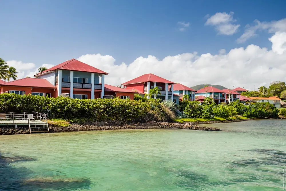 Beach & Waterfront