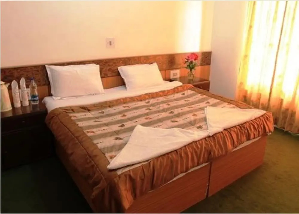 TIH Hotel Mahay Palace - Chambres