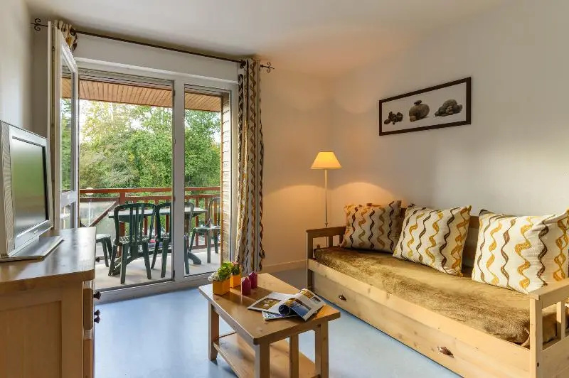 Lagrange Vacances Les Roches Douvres - Chambres