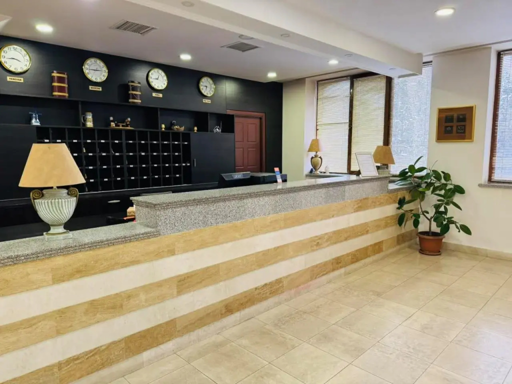 Hotel photo 2