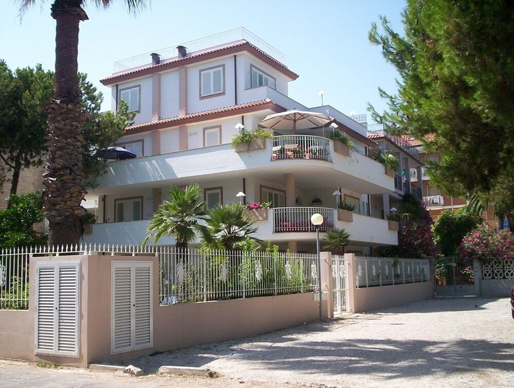 Sea House