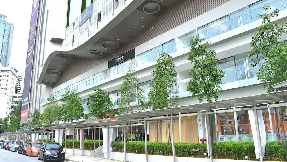 The Robertson by SYNC