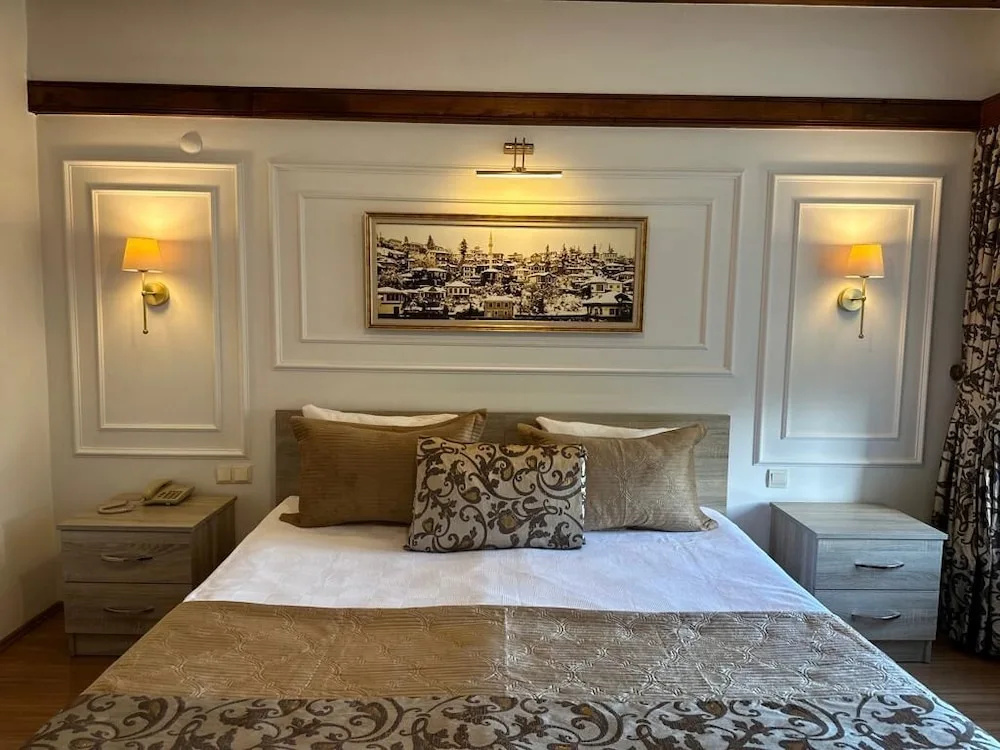 Mehmet Efendi Konagi Otel Restaurant — 5