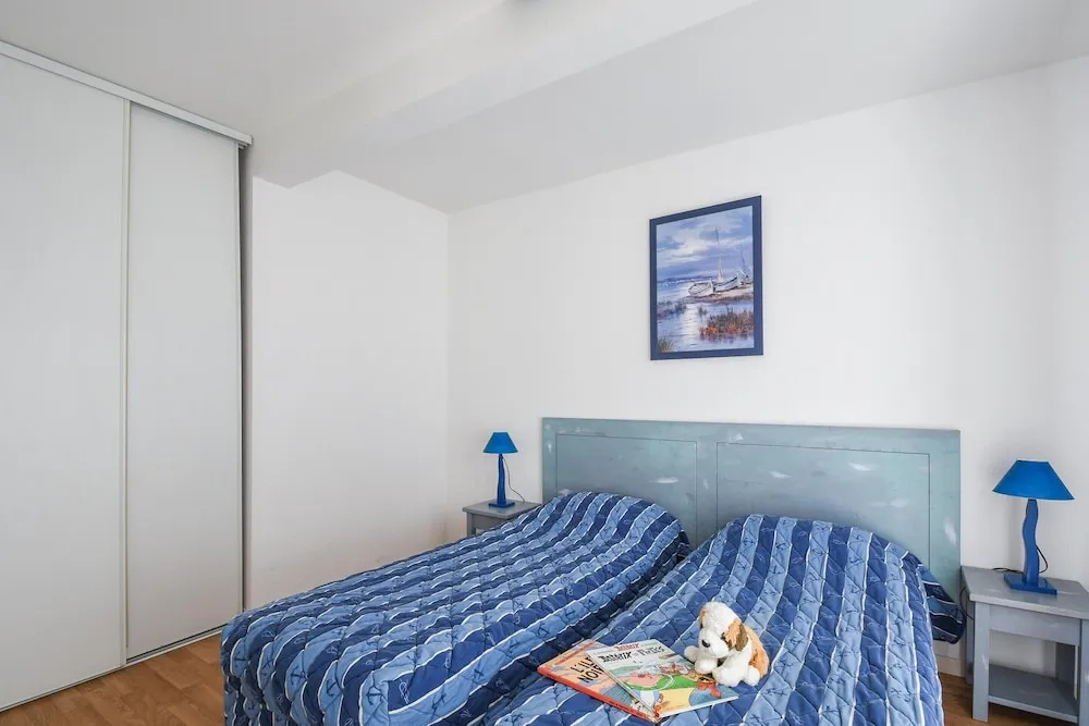 Voir la photo 3 — Coastal Apartment for Family Stay