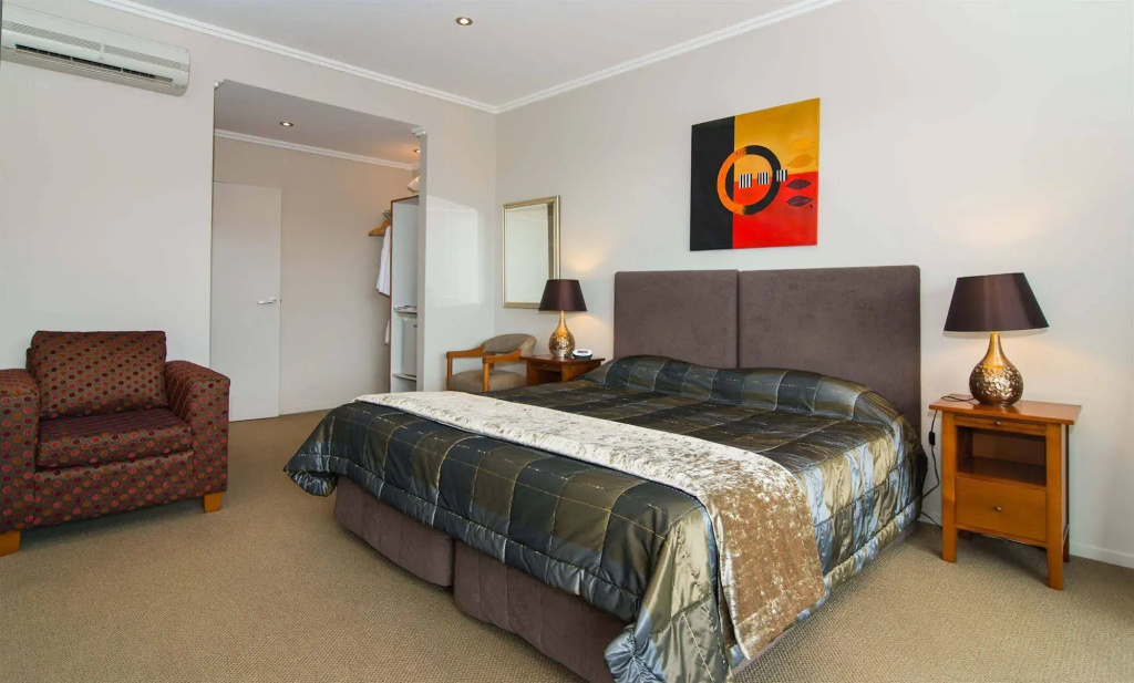 Decks of Paihia