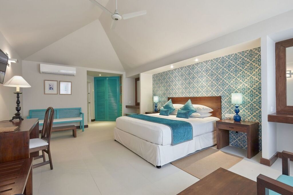 Adaaran Select Hudhuranfushi