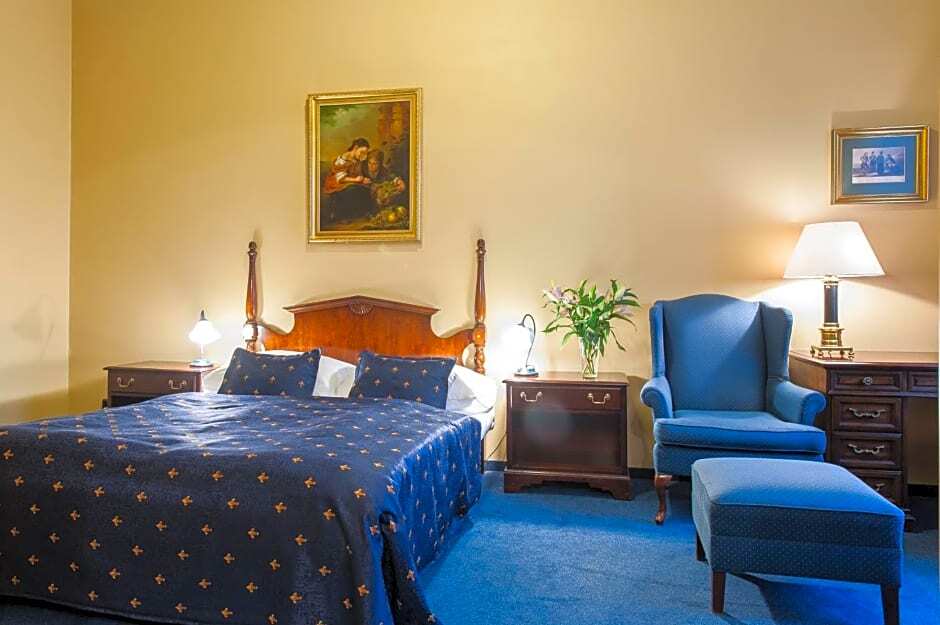 Одноместные апартаменты односпальная кровать в Bohemia Plaza Residence