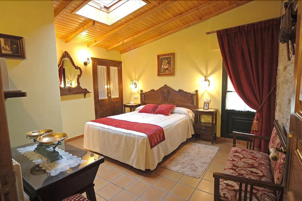 Standard Double room with garden view (full double bed)