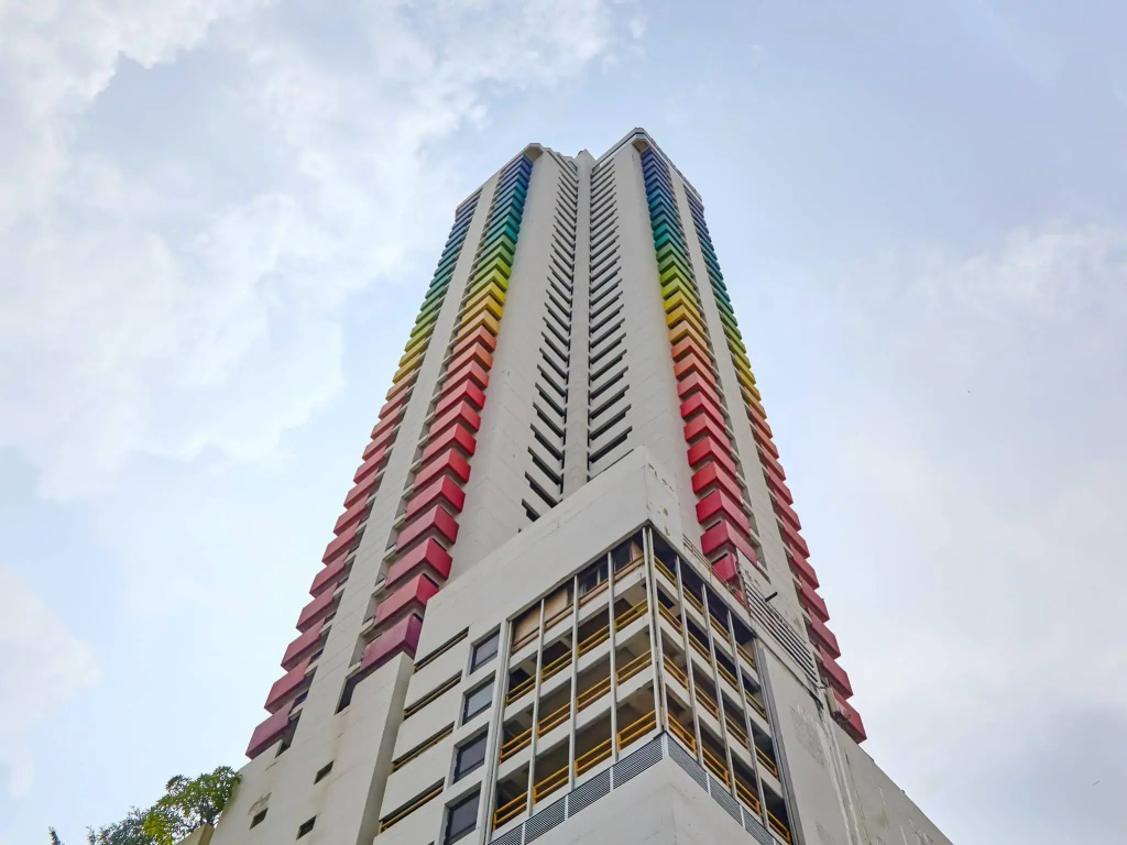 Baiyoke Suite Hotel — фото