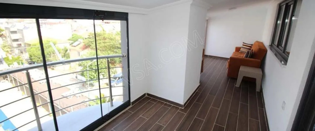 Balcony & Terrace