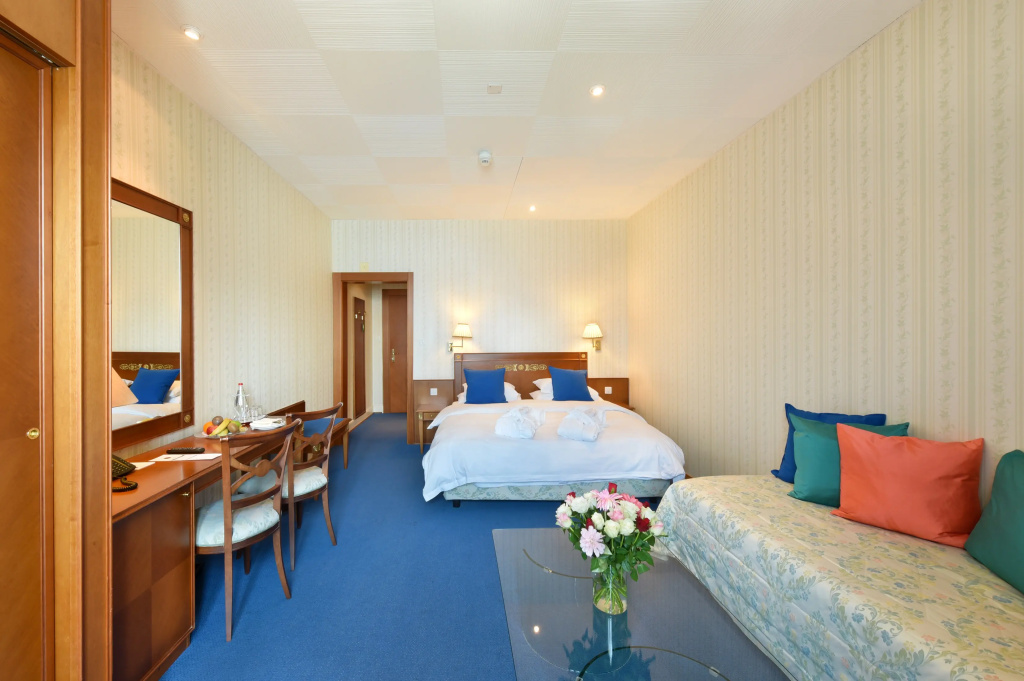 Golf Hotel Rene Capt - Général