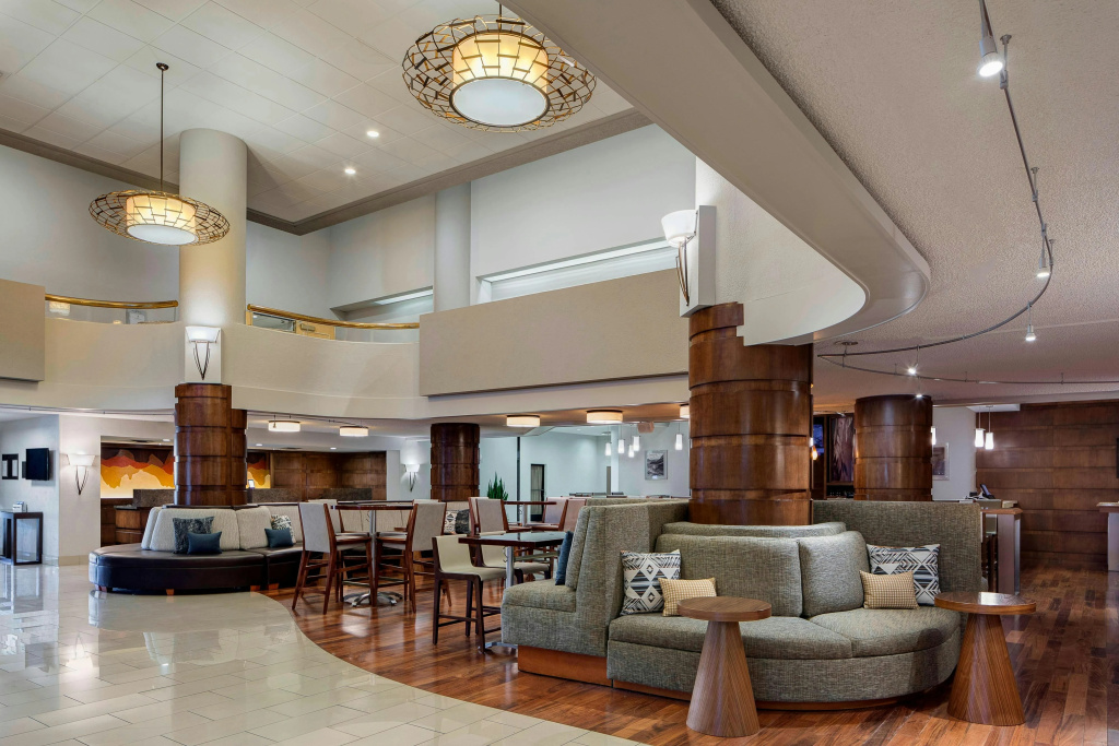Marriott Albuquerque — 2