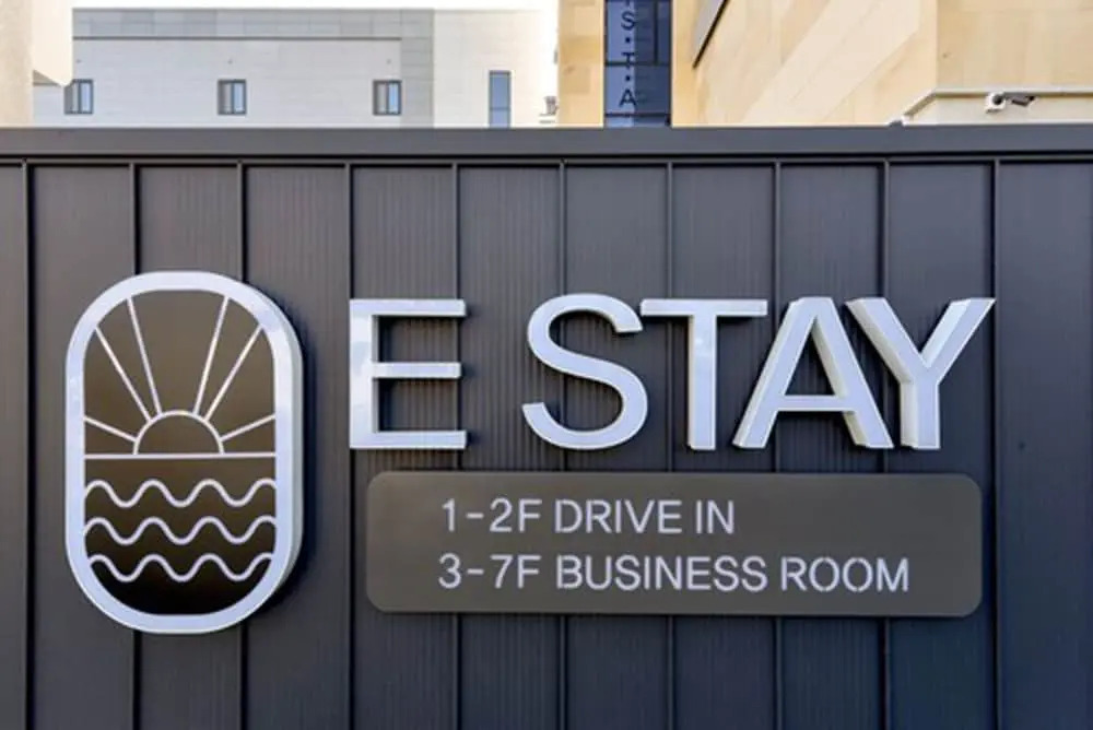 E-Stay Hotel