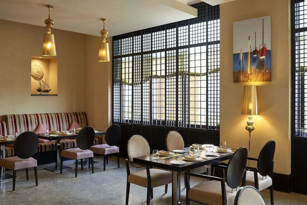 Safir Fintas Kuwait Hotel - фото 24