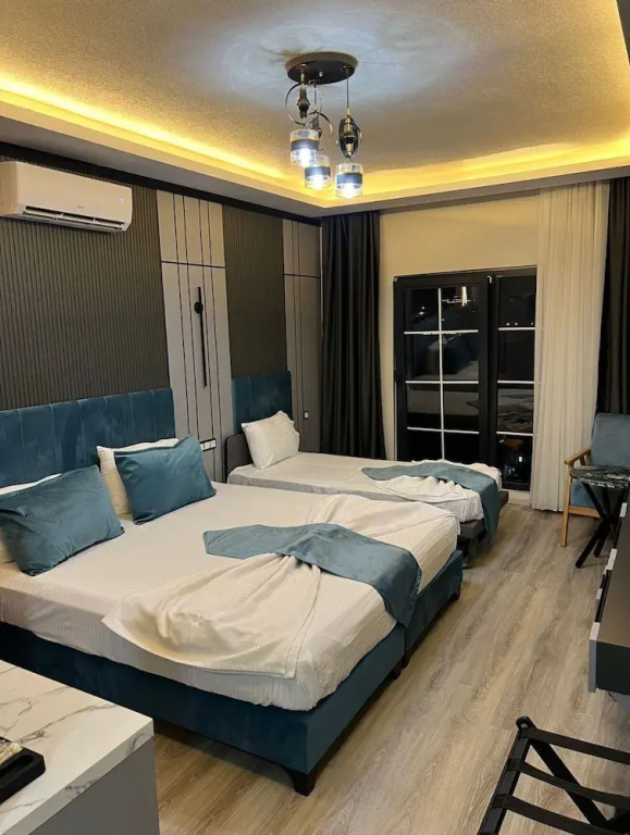 Economy Triple room