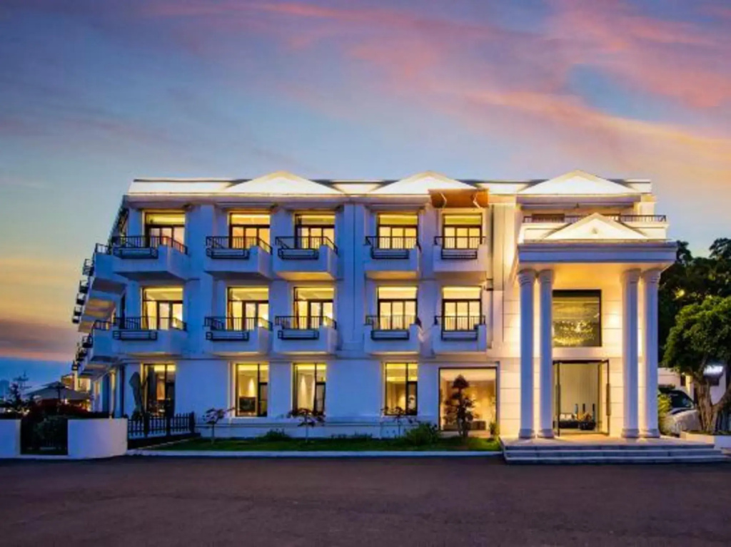 Fuzhou Mawei Haishang Mingzhu Hotel
