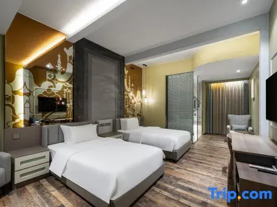 Deluxe Double room (twin beds)