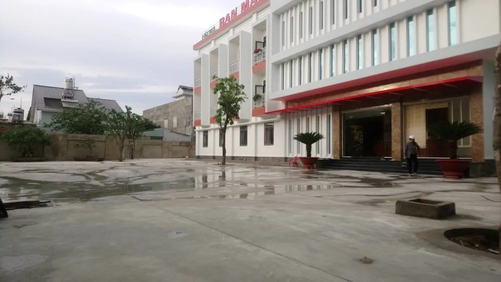 Ban Mai Hotel