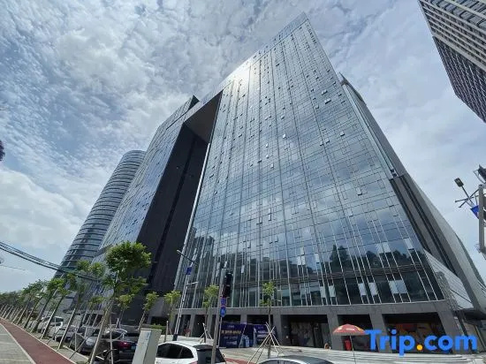 Weixiangwu Apartment (Hanxi Changlong Wanbo Tianhe City store)