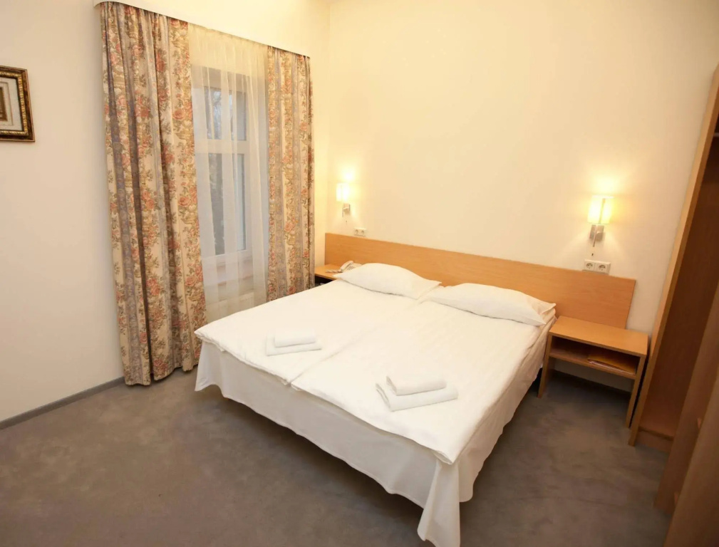 Toss Hotel - Général