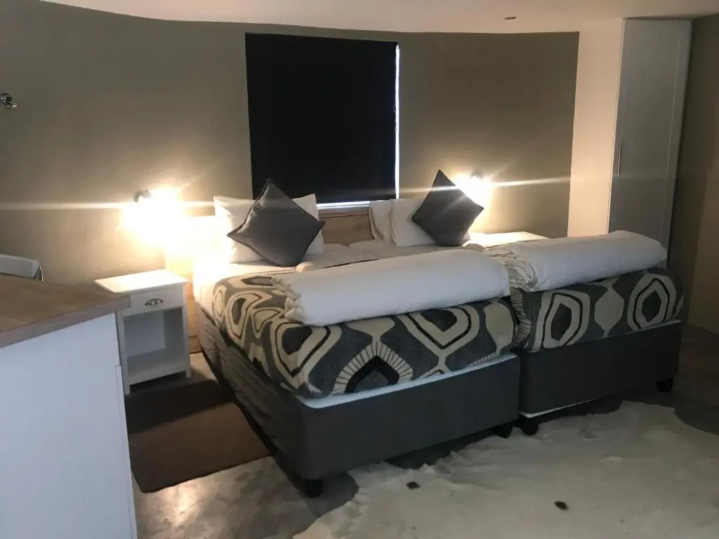 A Stones Throw Hotel - Général