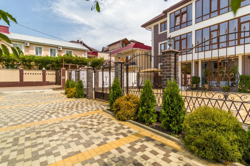 Отель Sanremo