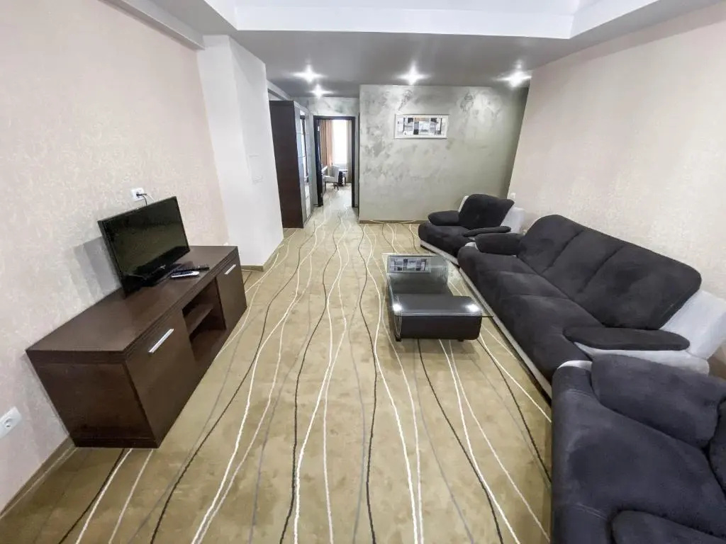 1 Bedroom Suite