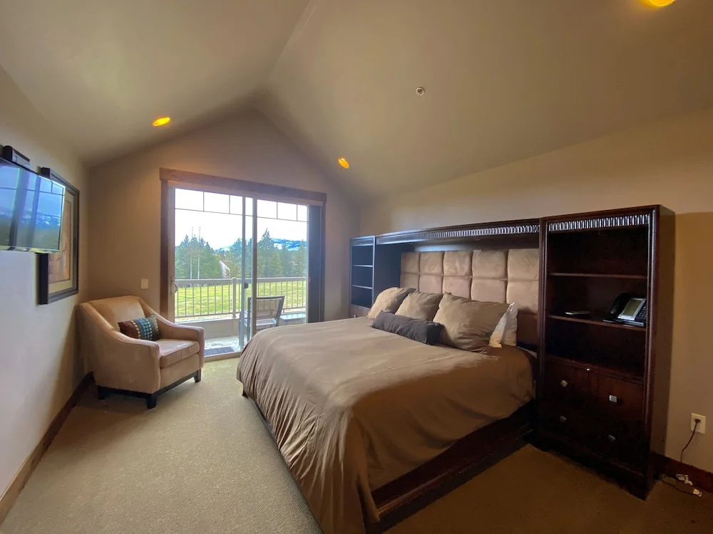 Meadow Lake Resort & Condos - Chambres