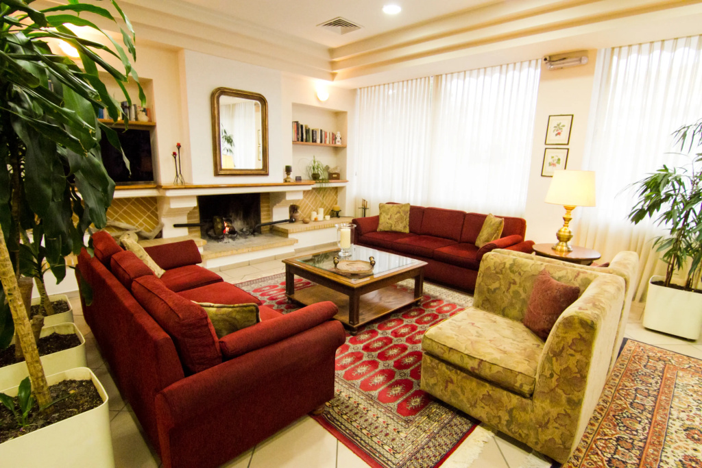 Lobby & Reception