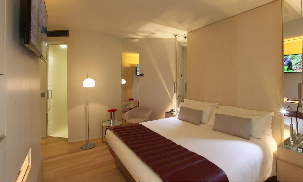 Cram Hotel - Général