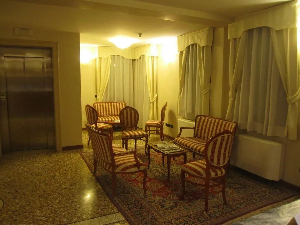 Hotel Dall'Ongaro - 5