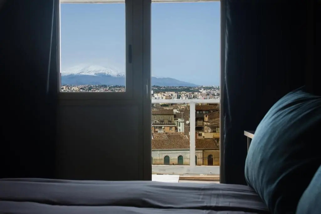 Deluxe Double room with balcony (full double bed)