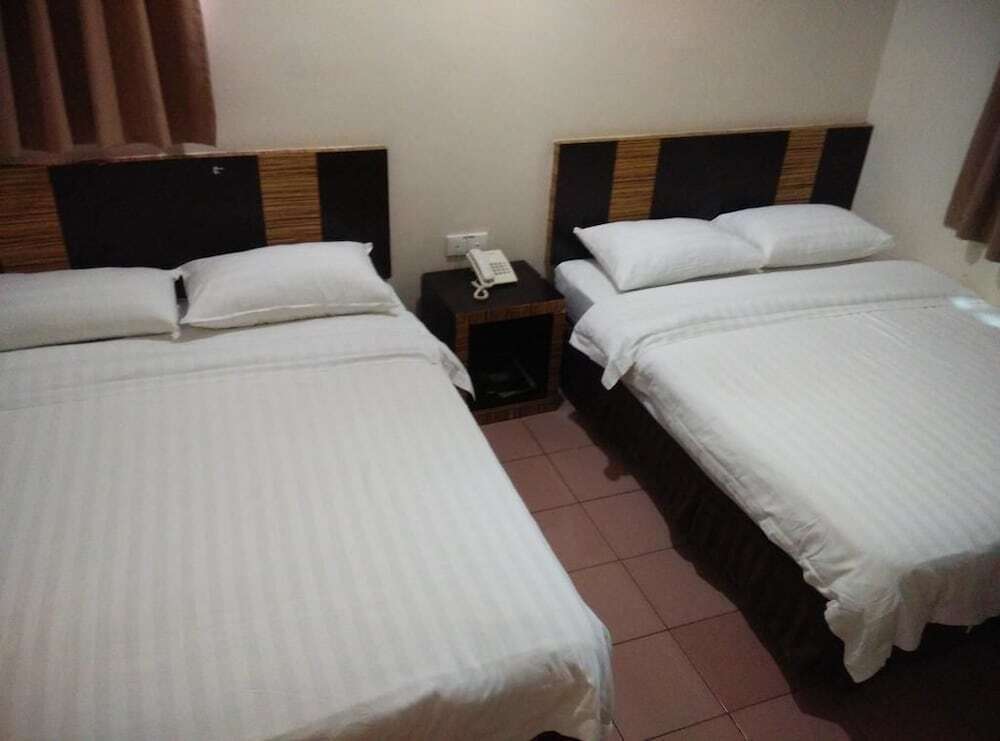 Hotel Traveller