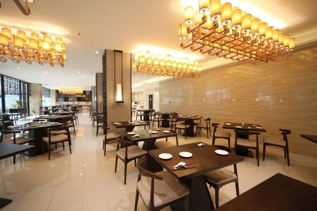 Food & Beverage