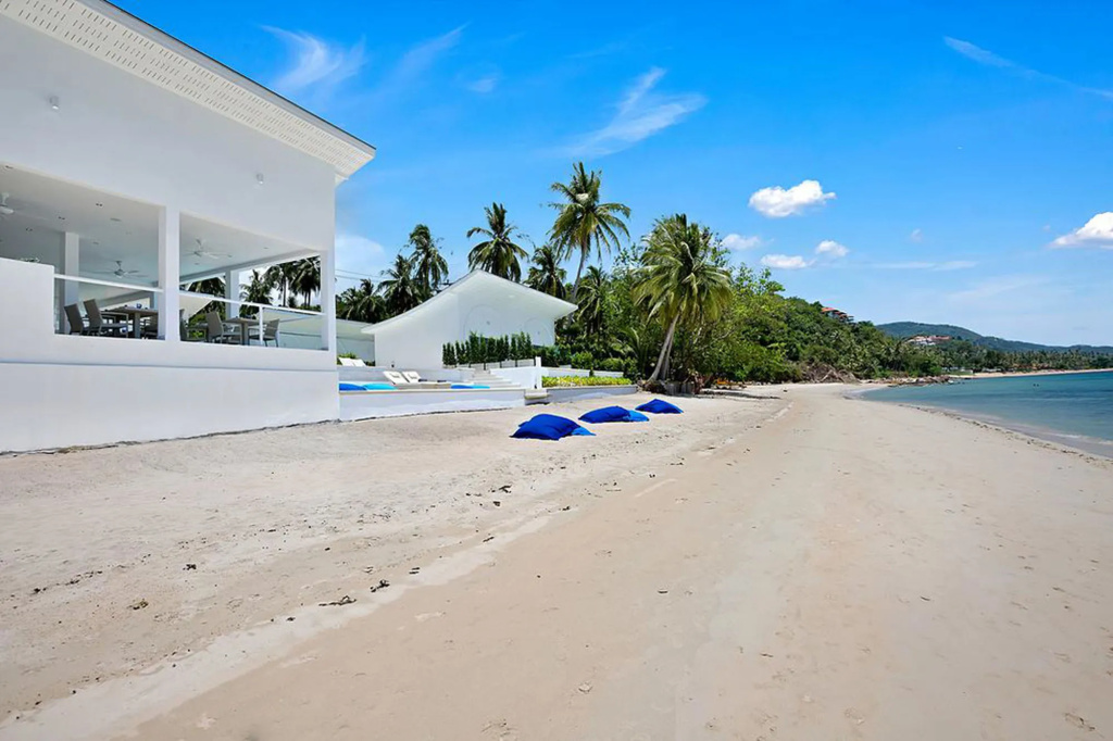 Beach & Waterfront