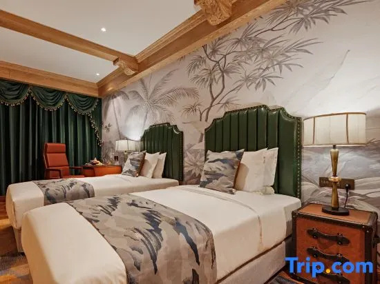 Standard Double room with river view (twin beds)