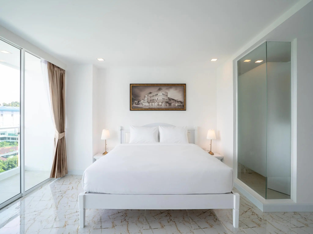 B2 Phuket Premier Hotel — фото