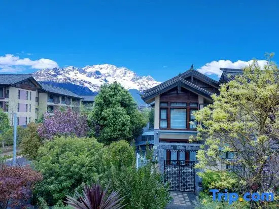 Silver Chest Valley-Arca · Luxury Snowscape & Garden Design Resort Hotel