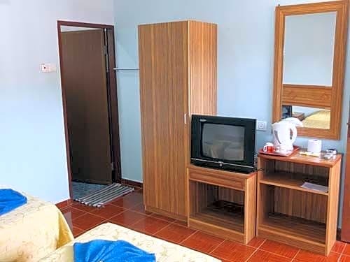 Purnama Beach Resort