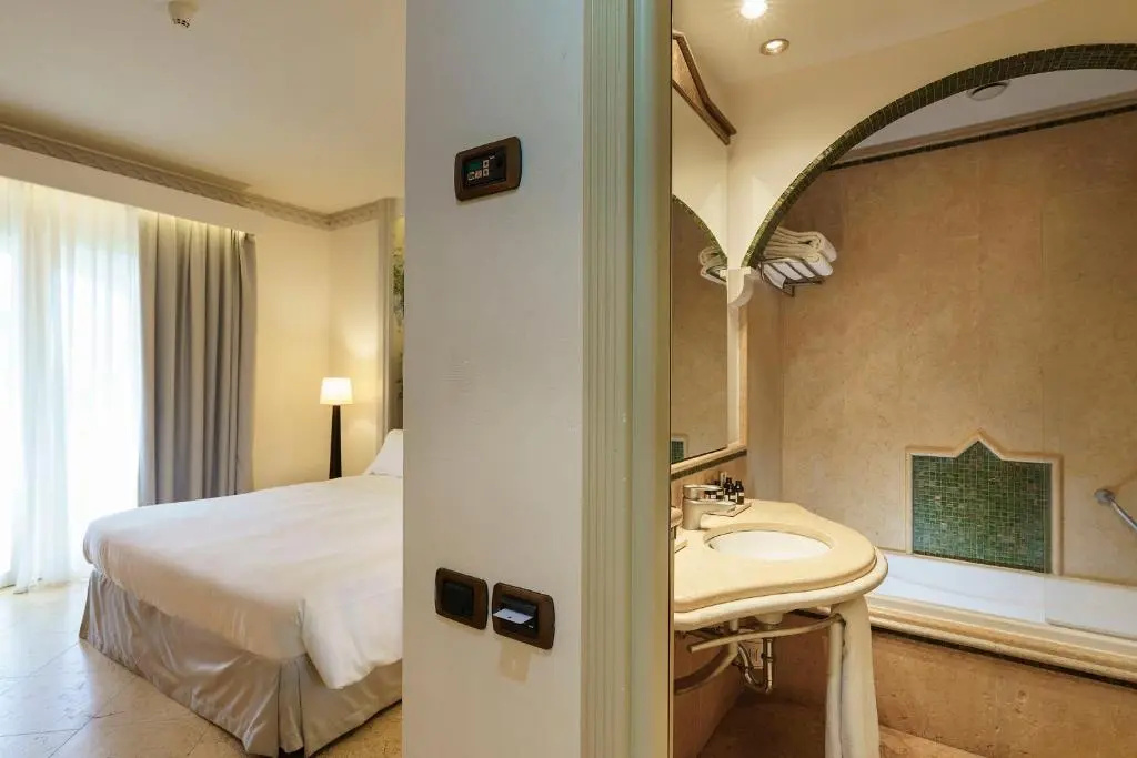 Romano Palace Luxury Hotel - Chambres