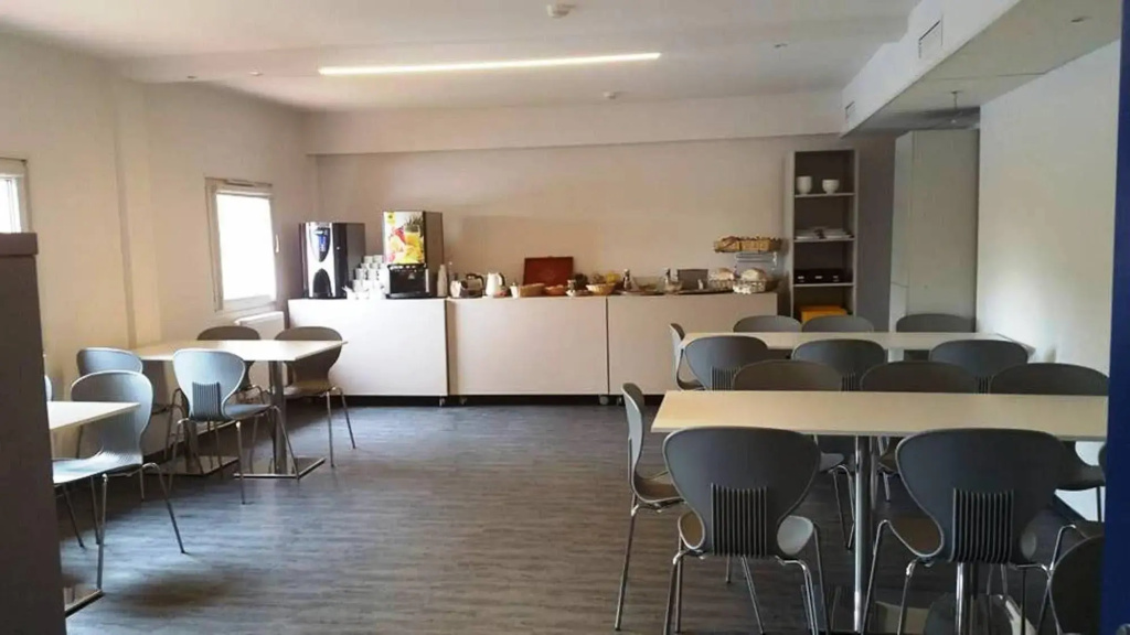 Drive Inn Hotel - Général