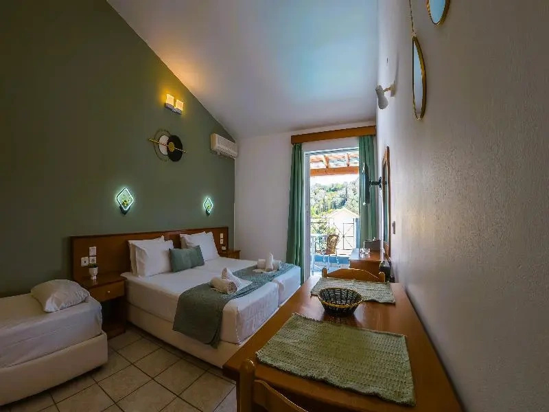 Double Studio (twin beds)
