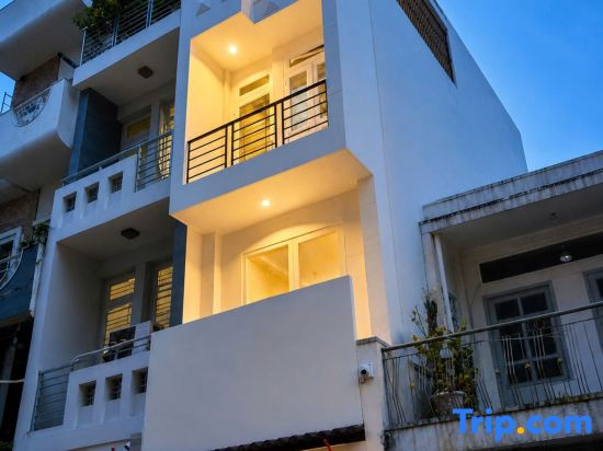 Tun house | 4BR Townhouse on Nguyen Trai Street, Near Bui Vien Walking Street