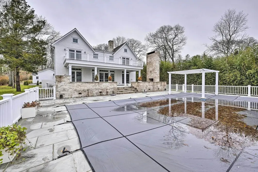 Shelter Island Retreat w/ Outdoor Pool!