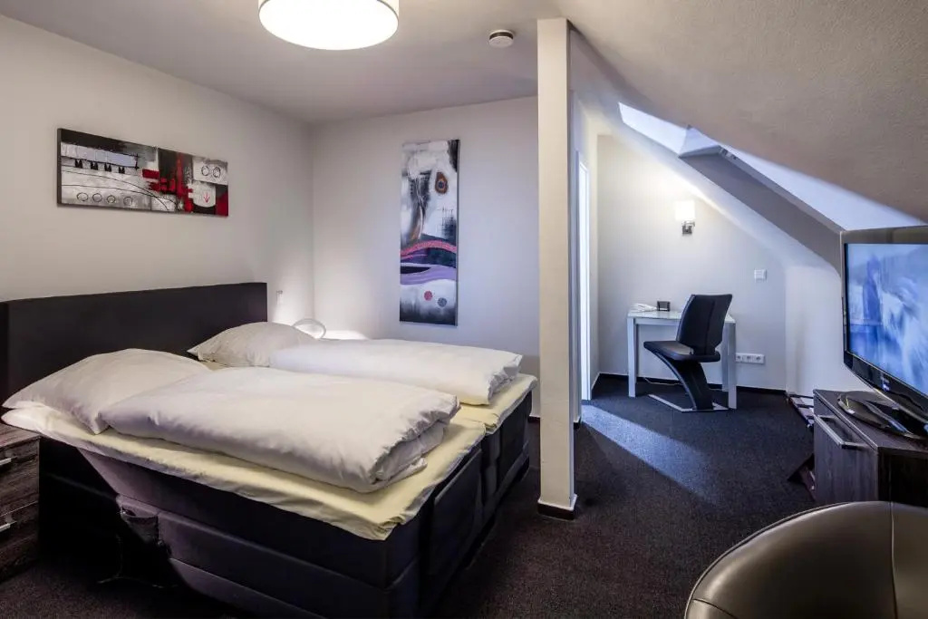 Comfort Double room (full double bed)