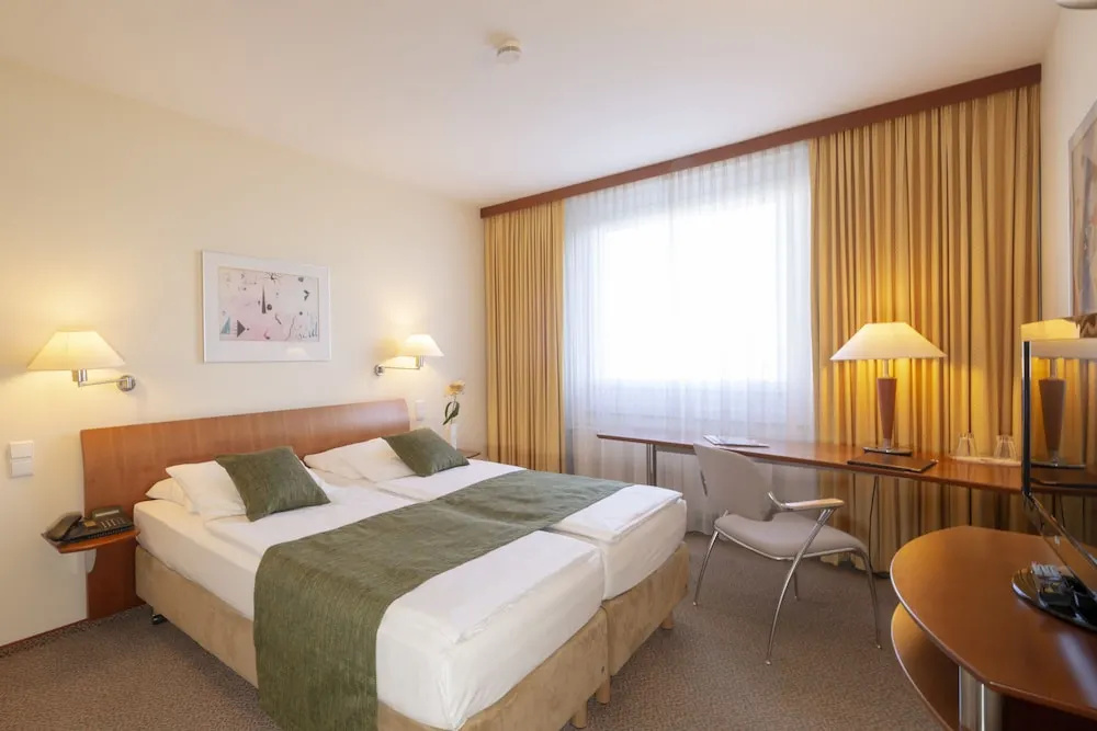 Globana Airport Hotel - Chambres