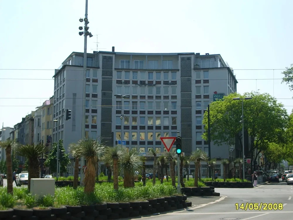 Hotel Domo