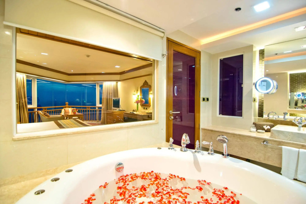 Royal Cliff Beach Hotel Pattaya - фото 41